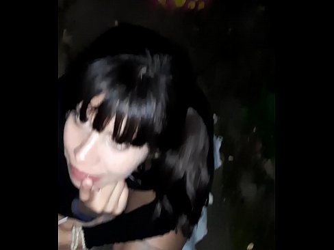 ❤️ Na ulici natečen penis u zamjenu za slatkiše Porno na hr.3dhentaix.ru