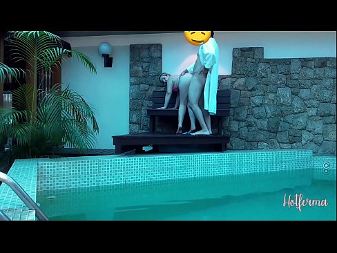 ❤️ Šef poziva sobaricu na bazen, ali nije mogao odoljeti vrućini Porno na hr.3dhentaix.ru